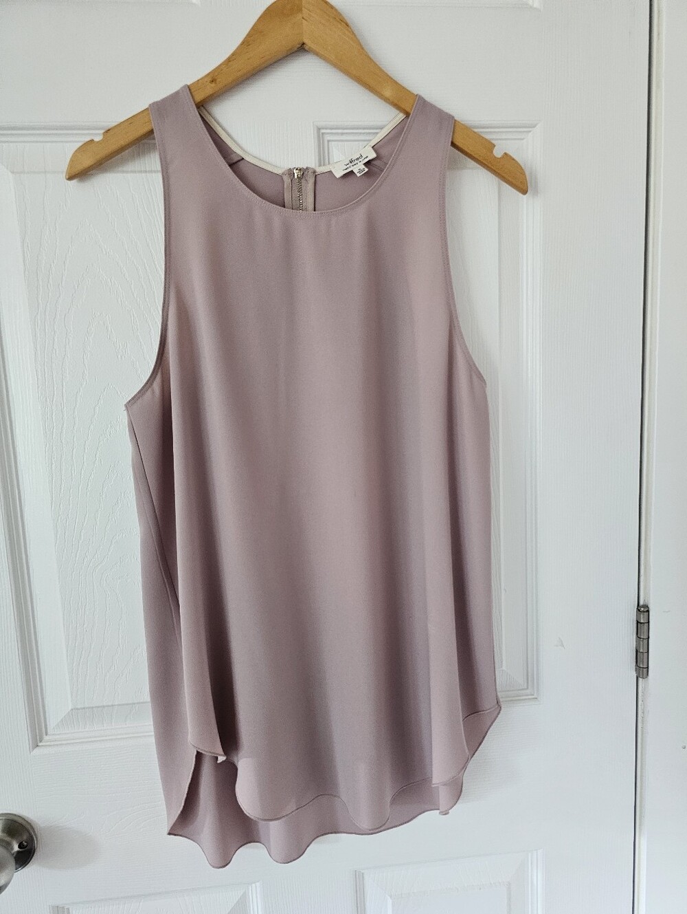 Aritzia Wilfred Tan dressy top